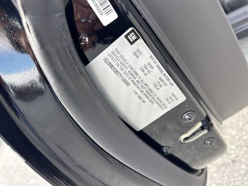 Used 2007 Pontiac Solstice Convertible w/ Premium Package image 25