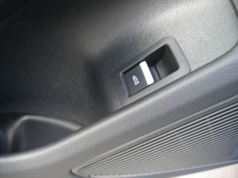 Certified 2023 Audi A4 2.0T Premium Plus w/ Premium Plus Package image 19