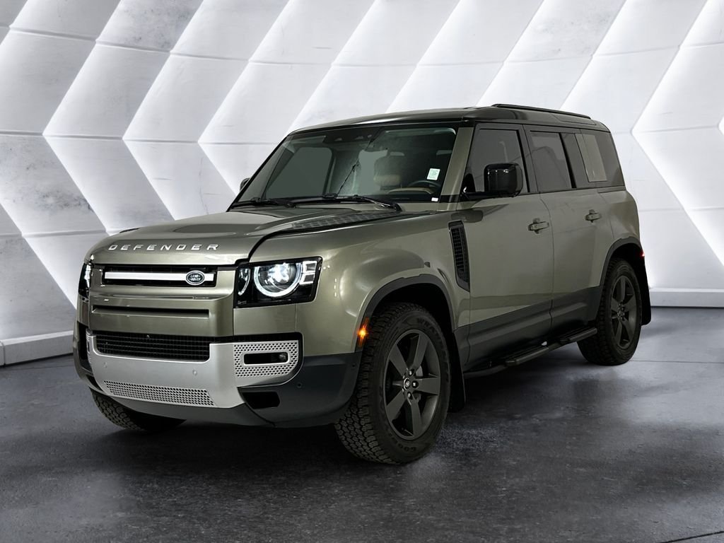 Used 2025 Land Rover Defender 110 S AWD/4WD image 3