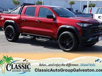 New 2025 Chevrolet Colorado Trail Boss w/ Midnight Edition