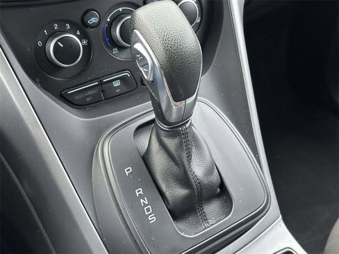 Used 2014 Ford Escape SE image 25