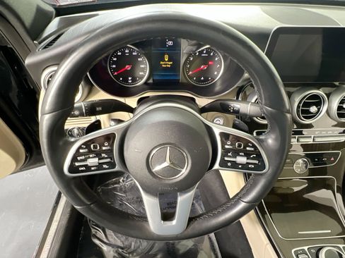 Used 2019 Mercedes-Benz C 300 4MATIC Sedan image 11