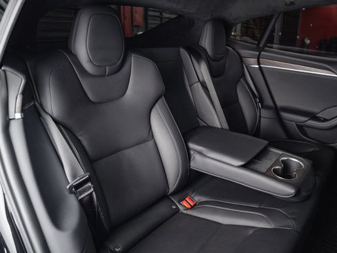 Used 2021 Tesla Model S Plaid image 53