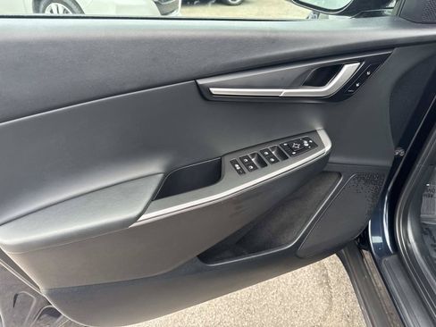 Used 2024 Kia EV6 Light RWD image 12
