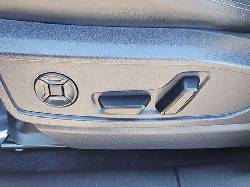 Certified 2025 Audi Q5 Premium w/ Convenience Package AWD/4WD image 25