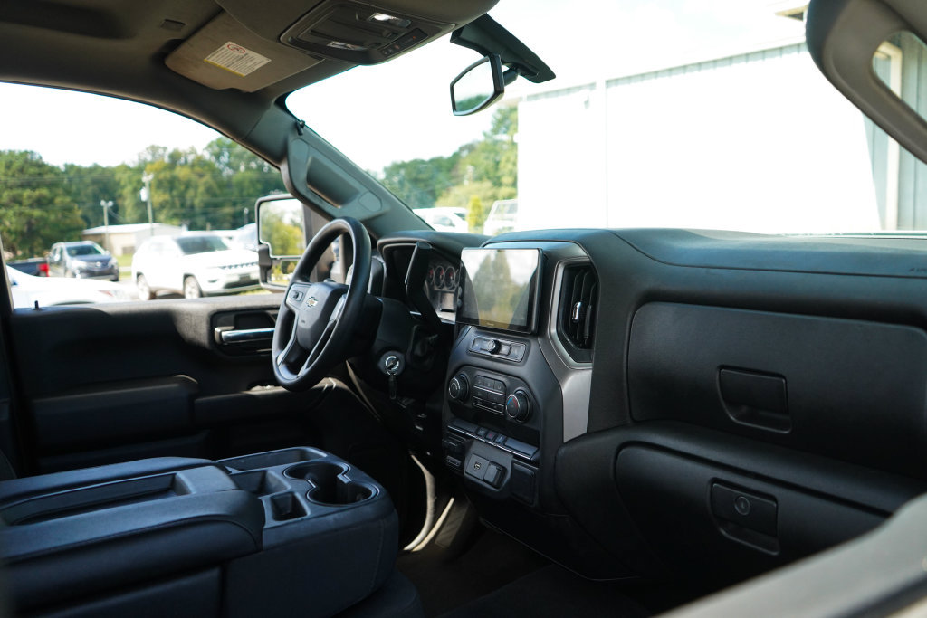 Used 2020 Chevrolet Silverado 2500 Custom w/ Custom Value Package AWD/4WD image 14