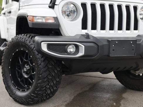Used 2023 Jeep Wrangler Unlimited Sahara w/ Cold Weather Group AWD/4WD image 38