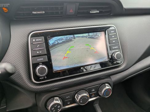 Certified 2025 Nissan Kicks Play S image 21