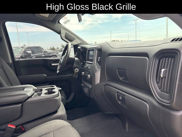 Used 2021 Chevrolet Silverado 1500 Custom Trail Boss w/ LPO, Dark Essentials Package AWD/4WD image 26