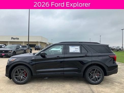 New 2026 Ford Explorer ST-Line RWD image 4