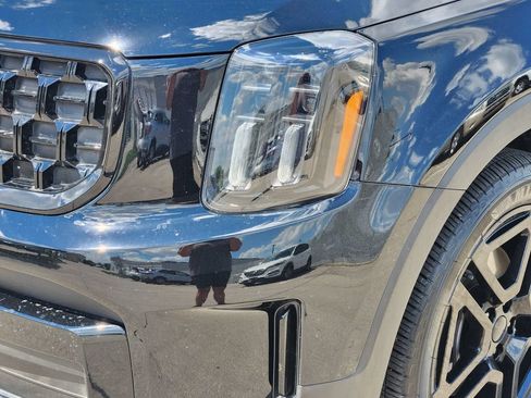Certified 2025 Kia Telluride EX X-Line AWD/4WD image 14