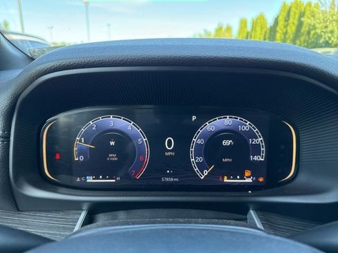 Used 2024 Jeep Wagoneer Series II w/ Flexible Seating Group AWD/4WD image 29