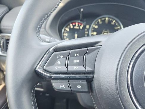Certified 2025 MAZDA CX-5 Signature AWD/4WD image 17