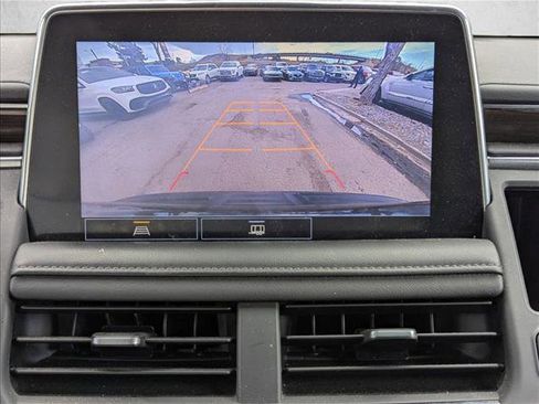 Used 2021 GMC Yukon XL SLE image 14