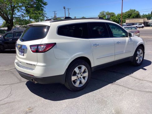 Used 2015 Chevrolet Traverse LTZ AWD/4WD image 10