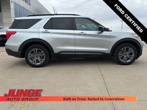 Certified 2023 Ford Explorer XLT w/ Equipment Group 202A AWD/4WD image 5