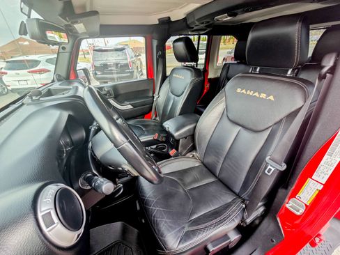 Used 2014 Jeep Wrangler Unlimited Sahara w/ Max Tow Package image 21
