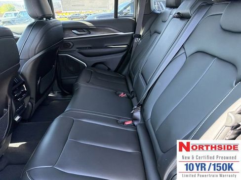 New 2026 Jeep Grand Cherokee Limited AWD/4WD image 13