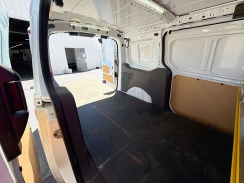 Used 2023 Ford Transit Connect XLT FWD image 25