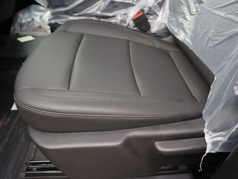 New 2025 GMC Sierra 3500 Pro w/ Convenience Package image 14