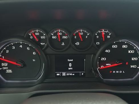 Used 2022 Chevrolet Silverado 1500 Custom AWD/4WD image 12