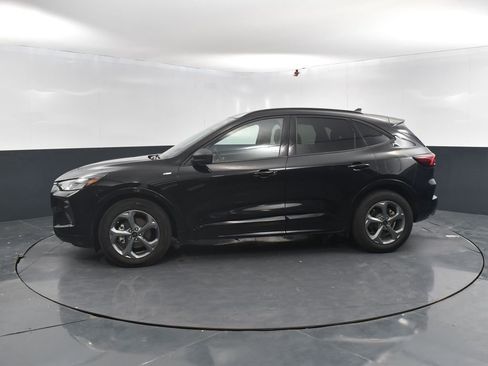 Used 2024 Ford Escape ST-Line image 4