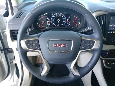 Used 2023 GMC Terrain Denali AWD/4WD image 14