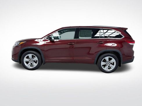 Used 2017 Toyota Highlander Limited AWD/4WD image 13