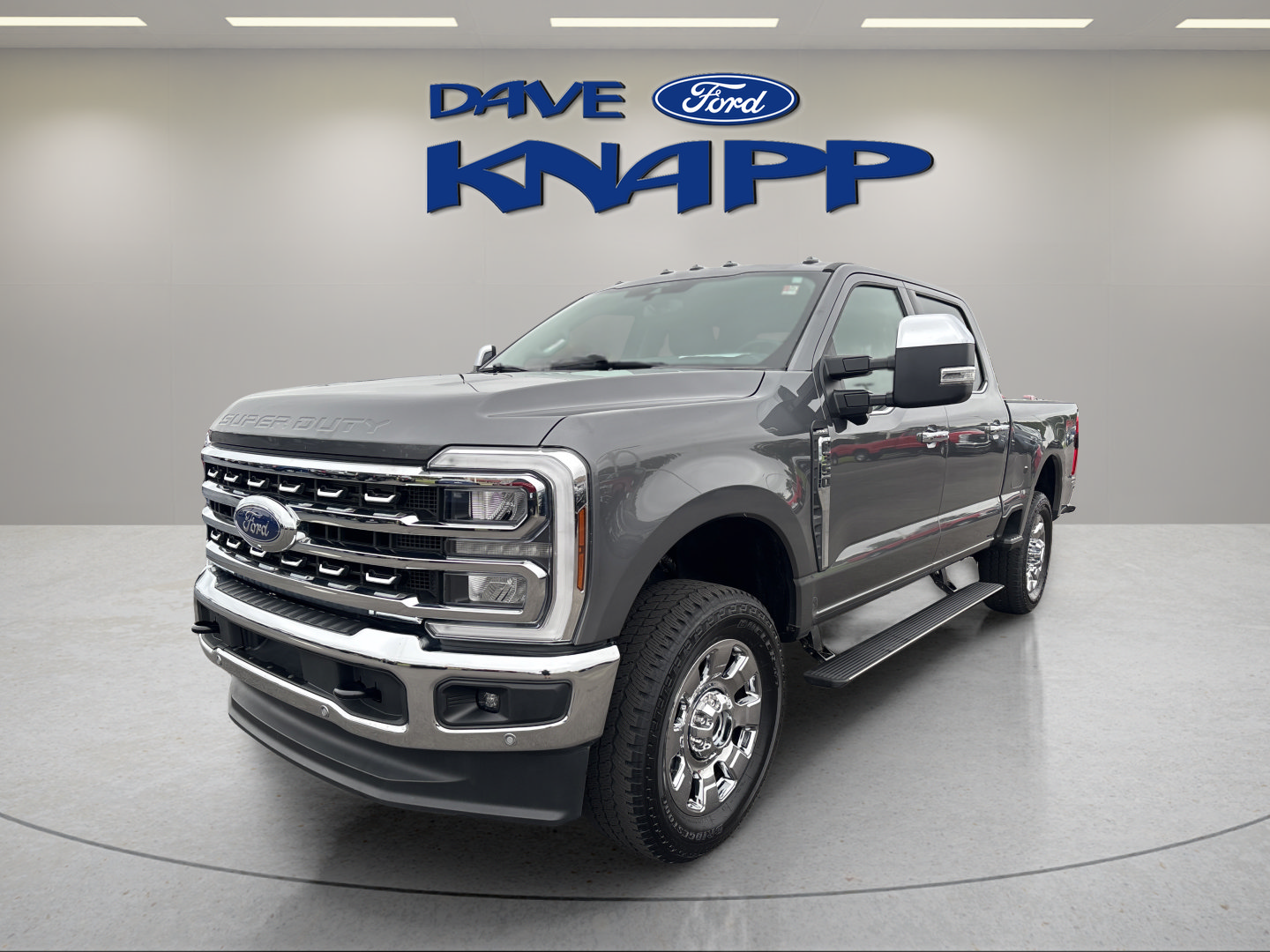 Used 2025 Ford F350 Lariat w/ Lariat Ultimate Package AWD/4WD image 3