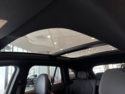 New 2026 Mercedes-Benz EQE 320 4MATIC SUV image 19