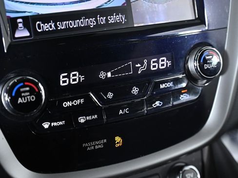 Used 2022 Nissan Murano Platinum w/ Cargo Package image 19