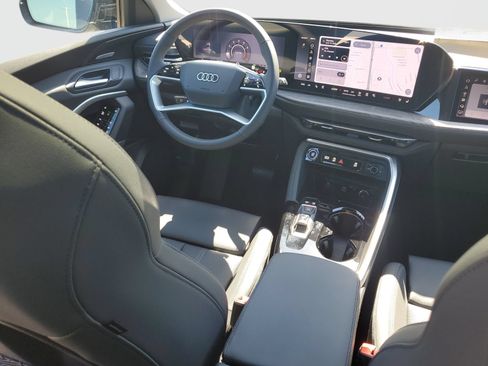 New 2026 Audi Q5 Prestige AWD/4WD image 11
