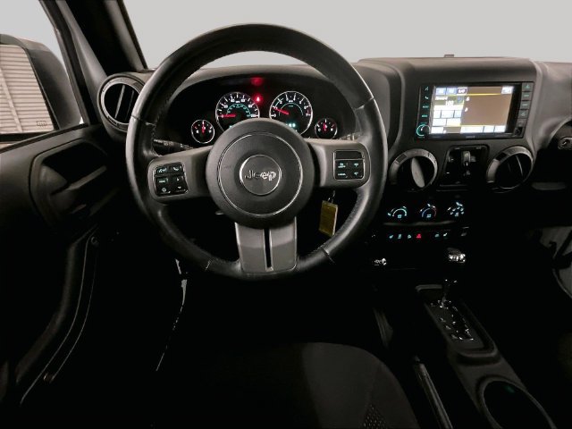 Used 2016 Jeep Wrangler Unlimited Sport AWD/4WD image 6