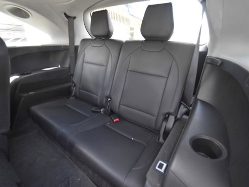 Used 2017 Acura MDX SH-AWD w/ Technology Package image 13