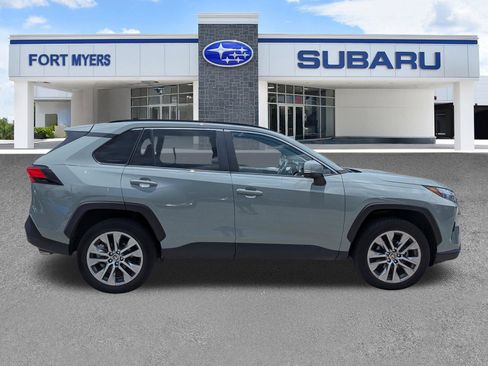 Used 2022 Toyota RAV4 XLE Premium FWD image 2