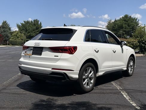 Used 2023 Audi Q3 2.0T Premium AWD/4WD image 5