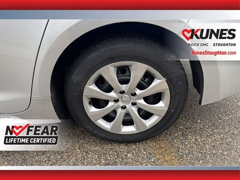 Used 2023 Toyota Corolla LE image 17