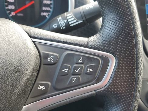 Used 2023 Chevrolet Malibu LT FWD image 22