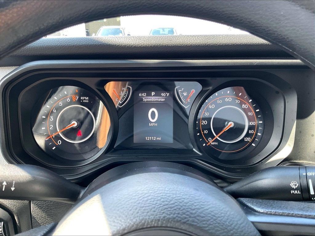 Used 2025 Jeep Gladiator Sport AWD/4WD image 25