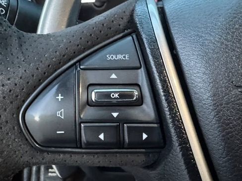 Used 2017 Nissan Maxima SR image 7