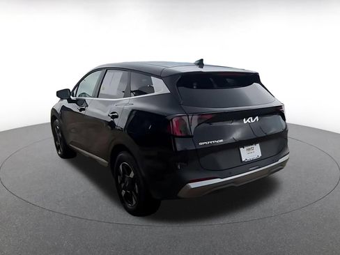 Used 2026 Kia Sportage LX FWD image 9