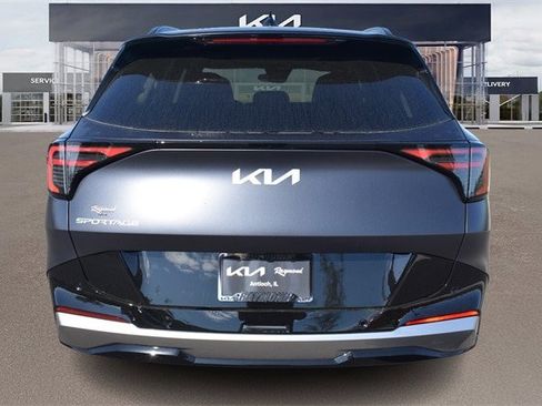 New 2026 Kia Sportage SX image 4