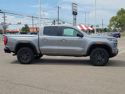 New 2025 GMC Canyon Elevation w/ Convenience Package RWD image 12