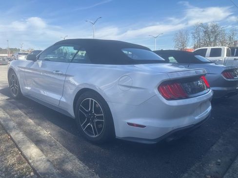 Used 2023 Ford Mustang Premium image 6