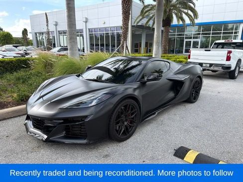 Used 2024 Chevrolet Corvette Z06 RWD image 1