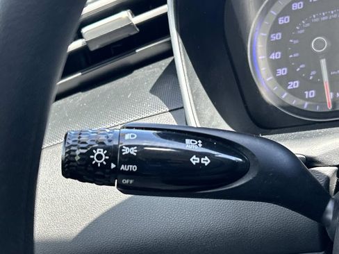 Certified 2023 Hyundai Tucson SE FWD image 29