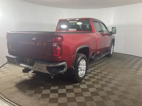 Used 2020 Chevrolet Silverado 2500 LTZ w/ LTZ Convenience Package AWD/4WD image 5