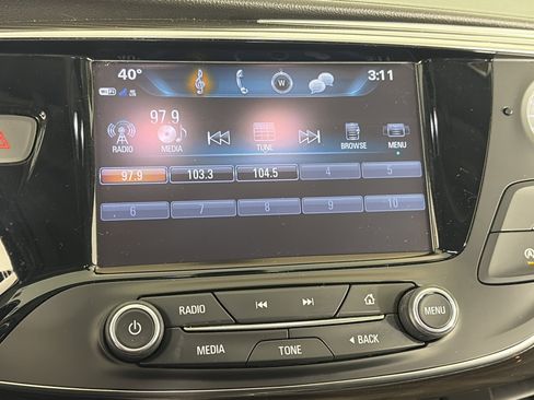 Used 2019 Buick Envision Essence image 20