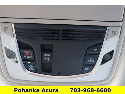 Certified 2025 Acura TLX w/ Technology Package image 9