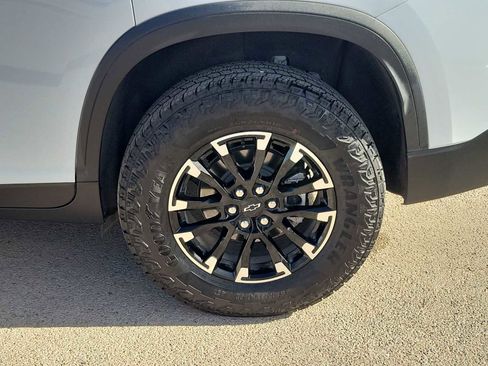 Used 2026 Chevrolet Traverse Z71 w/ Driver Confidence Package image 13